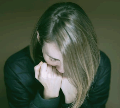 왼쪽 뒷머리 통증