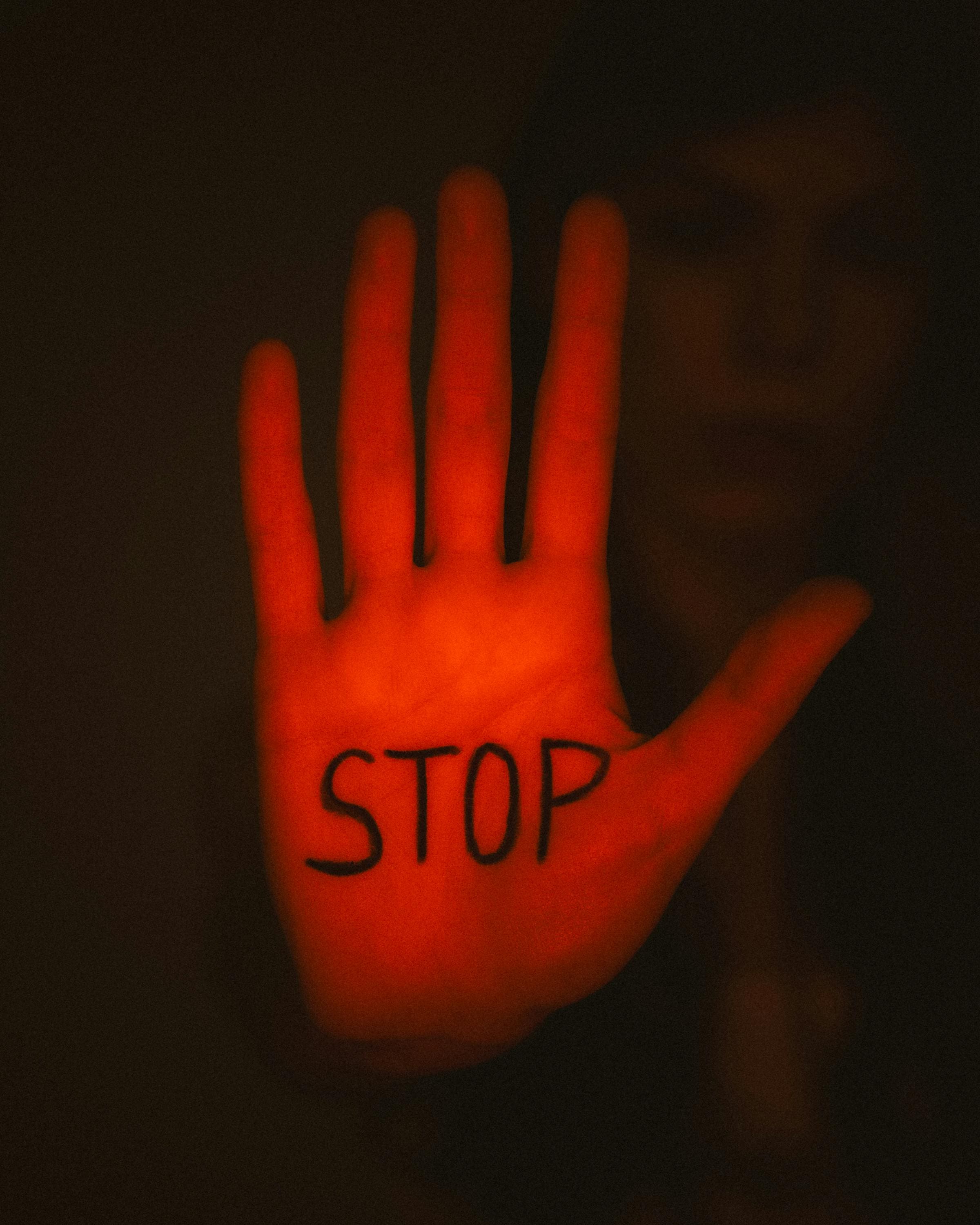 저녁 식사 후 카페인, 알코올, 니코틴은 피하세요