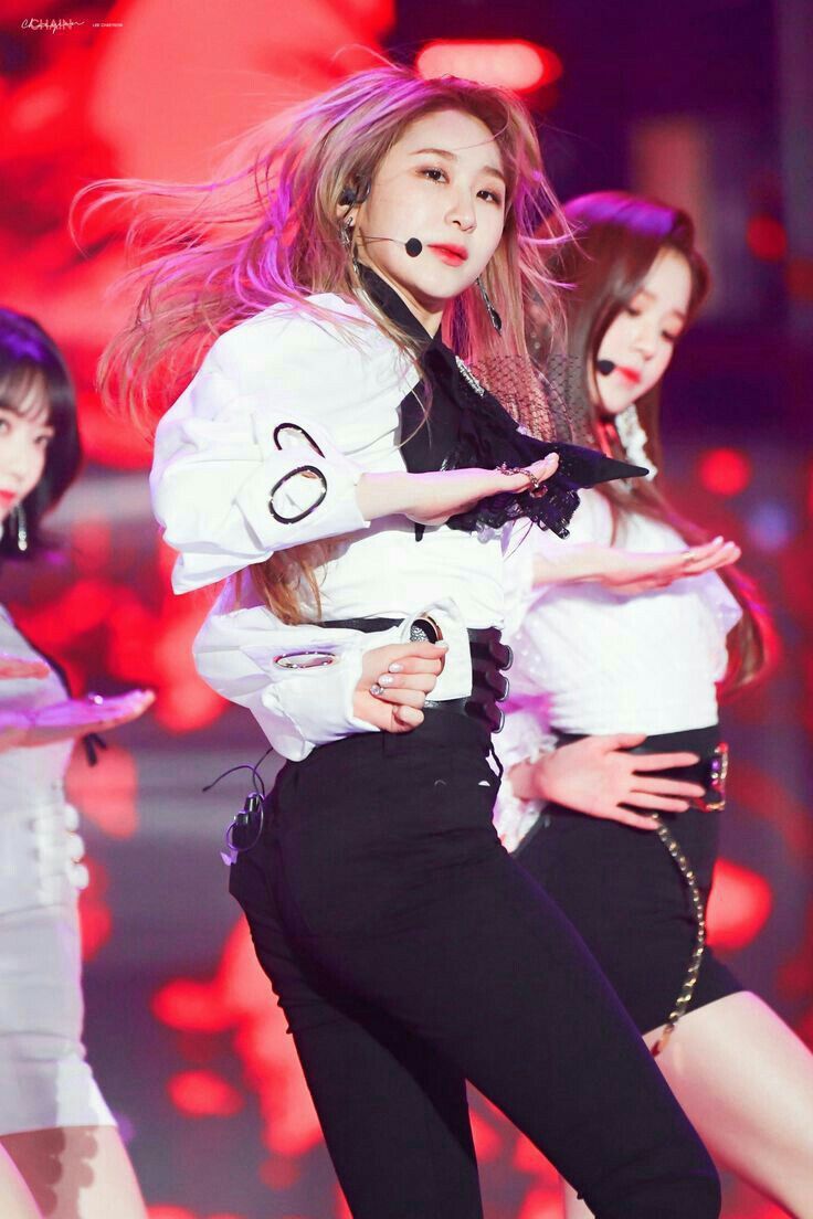 아이즈원 프로듀스48 이채연 사진모음 아이즈원 프로듀스48 이채연 사진모음