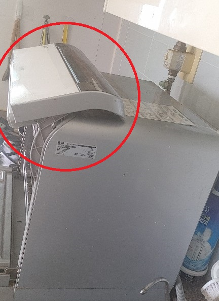 LG디오스 식기세척기 문 열리는 사진