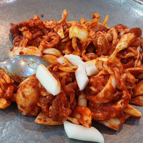 대결 맛 대 맛 능이버섯백숙 vs 더덕오리주물럭