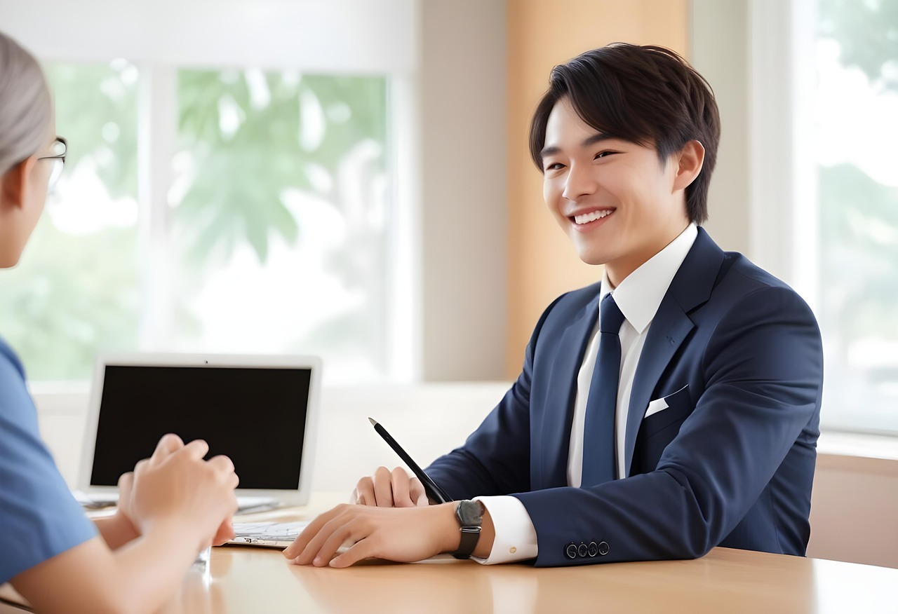 증여 상담을 해주는 회계사 이미지