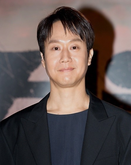 정우 주인공