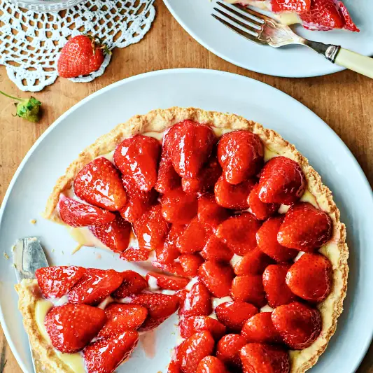 놀라운토요일-딸기타르트-청주-맛집