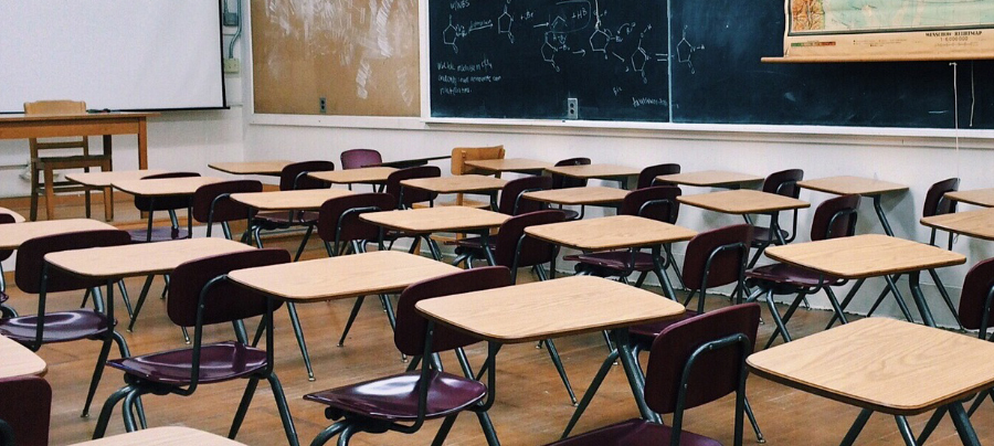 학교사회복지에 관련한 교실 전경이 담긴 사진