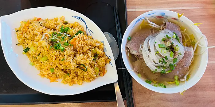 쌀국수와 볶음밥