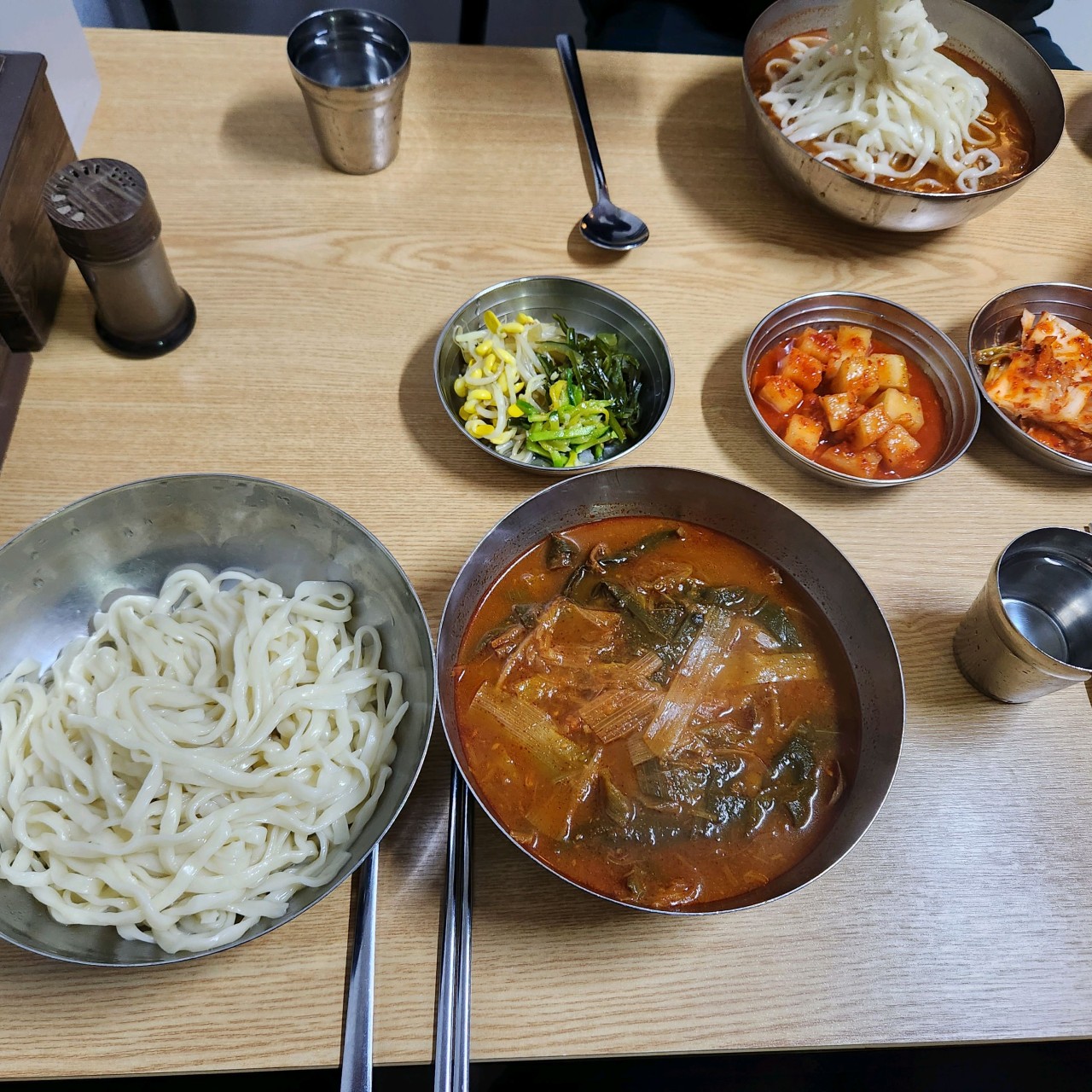 삼각지 찐 노포 맛집 : 삼각지 힙플레이스!? 삼각지역 근처 노포 맛집