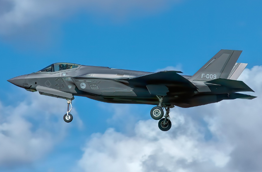 최신 스텔스 전투기 F-35A, 성능과 한국 도입 의미 총정리