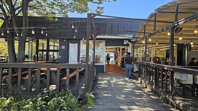 제부도 조개구이 민박 횟집 '어가촌'