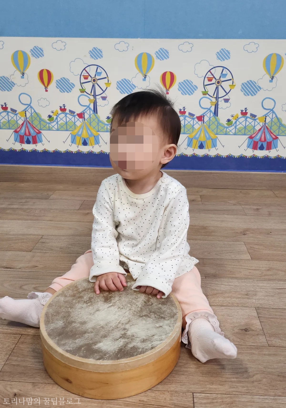 북치는-아기-뮤직가튼