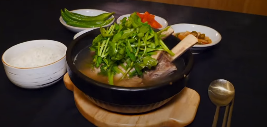 KBS 생생정보통 맛집: 미나리 갈비탕11