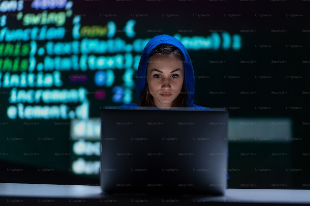 DDoS 공격 관련 이미지