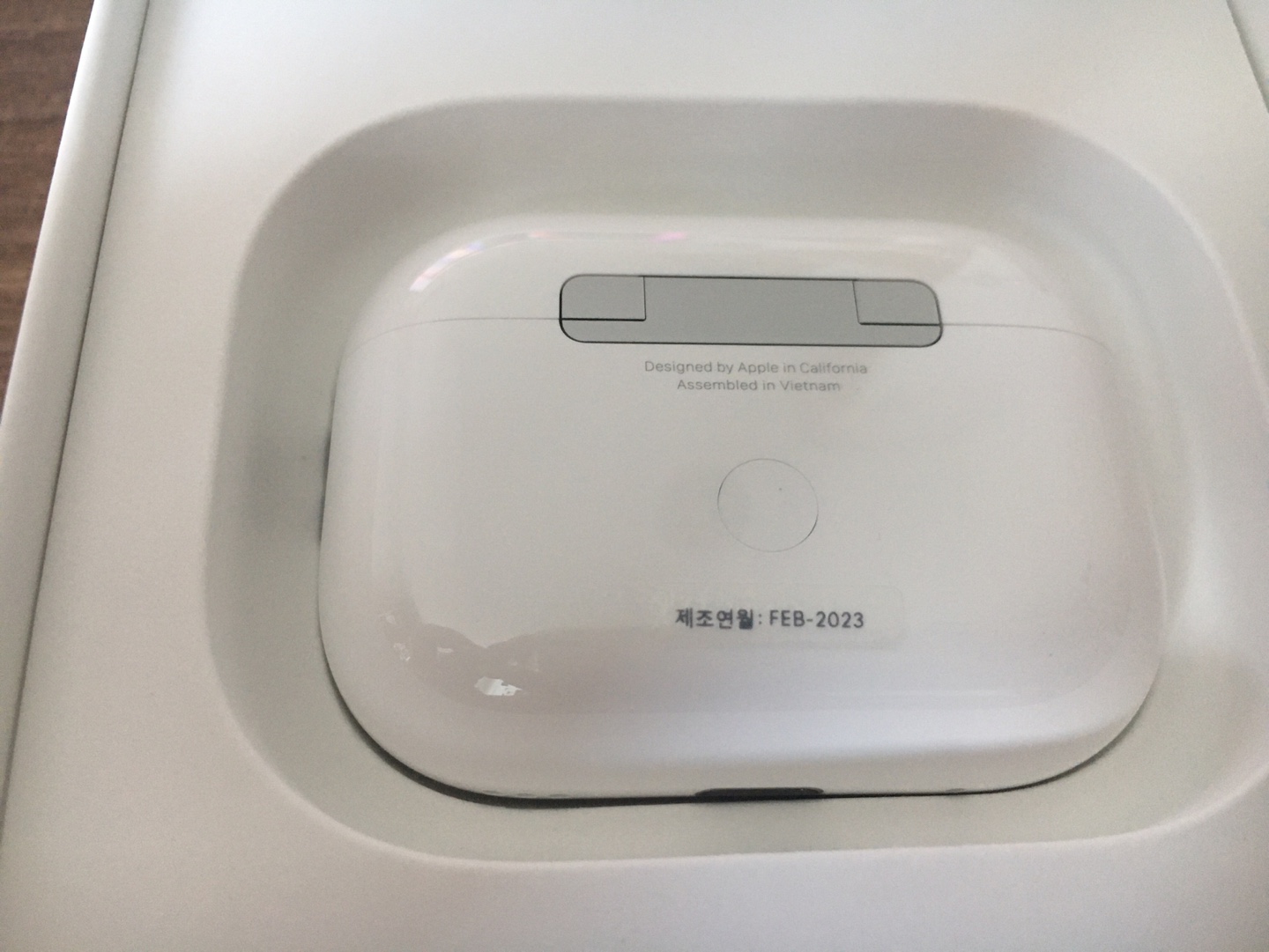 에어팟 프로2 본체 뒷면 가품확인사항