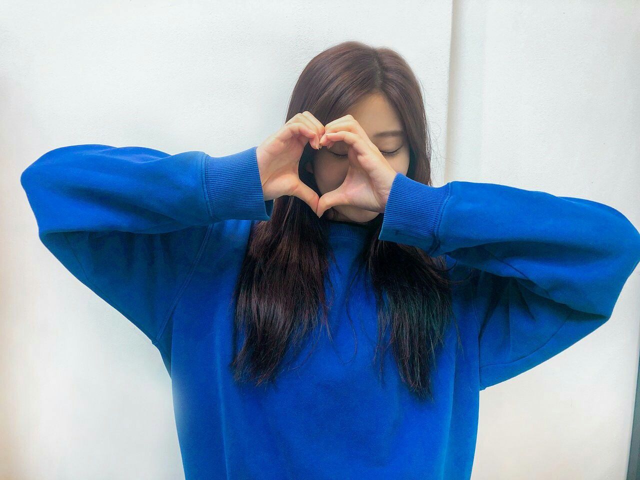 아이즈원 김민주 최애사진