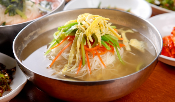 국수-잔치국수-멸치육수