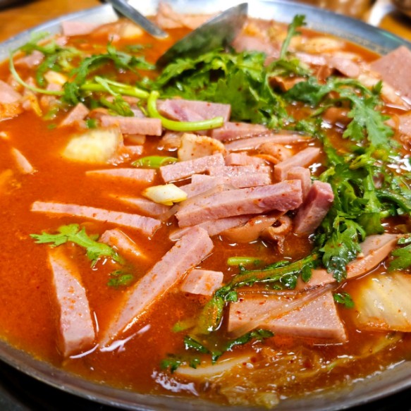 동두천 유정부대찌개 메뉴 이미지