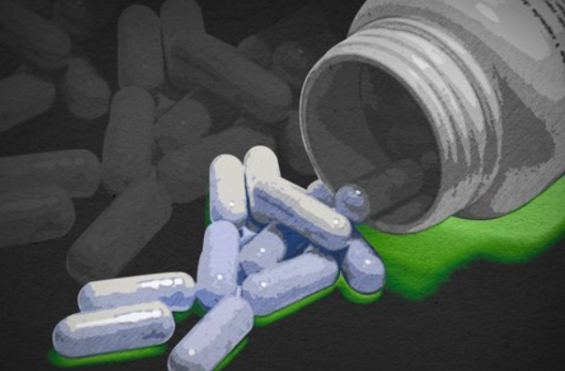 모텔에서 직접 처방받지 않은 향정신성의약품을 흡입하고 유튜브 라이브 방송을 한 여성이 경찰에 붙잡혔다. 본 기사와 무관한 이미지. [사진=뉴시스 그래픽]