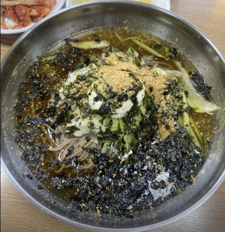 박명도 봉평메밀막국수