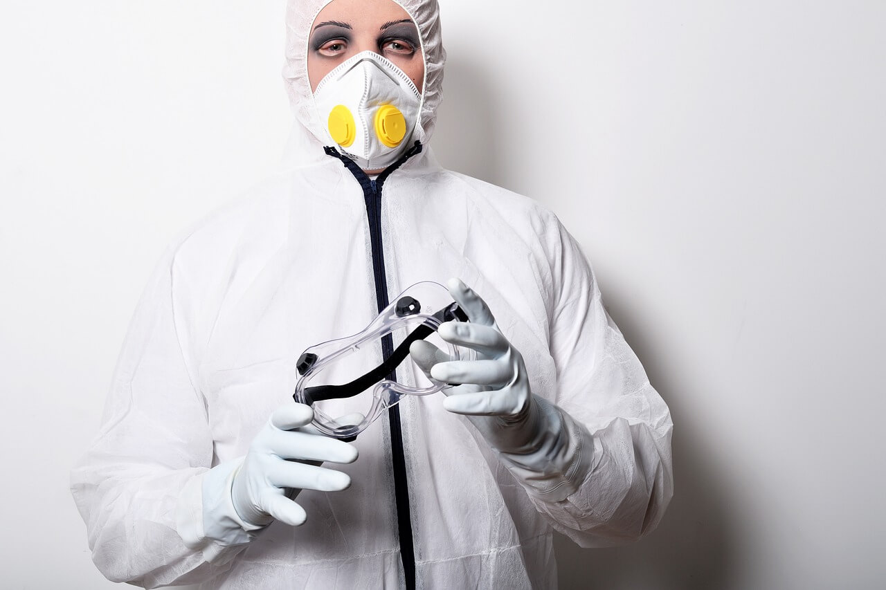 주방에서 새어 나오는 미세플라스틱 - 조리도구와 포장재의 마모 구조