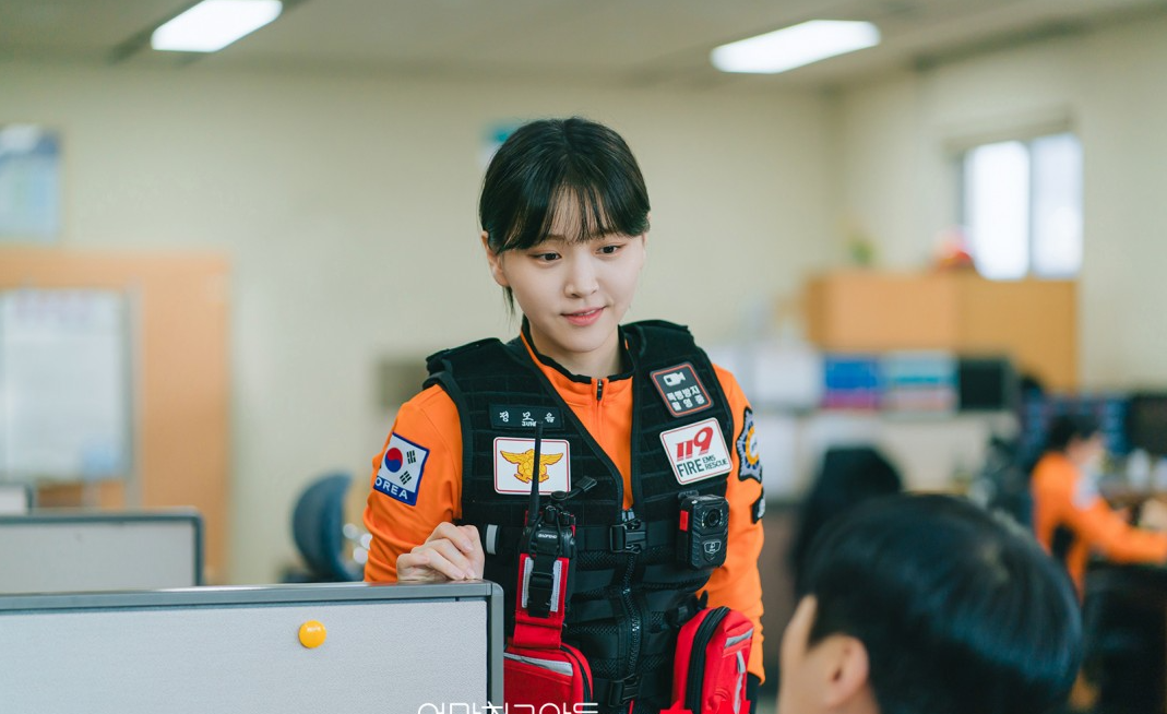 엄마친구아들 등장인물