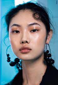 겨울의 화려함을 뽐내는 겨울 화장메이크업 하는 방법