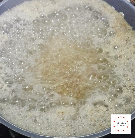 얼갈이배추시락국-다시육수 끓이기