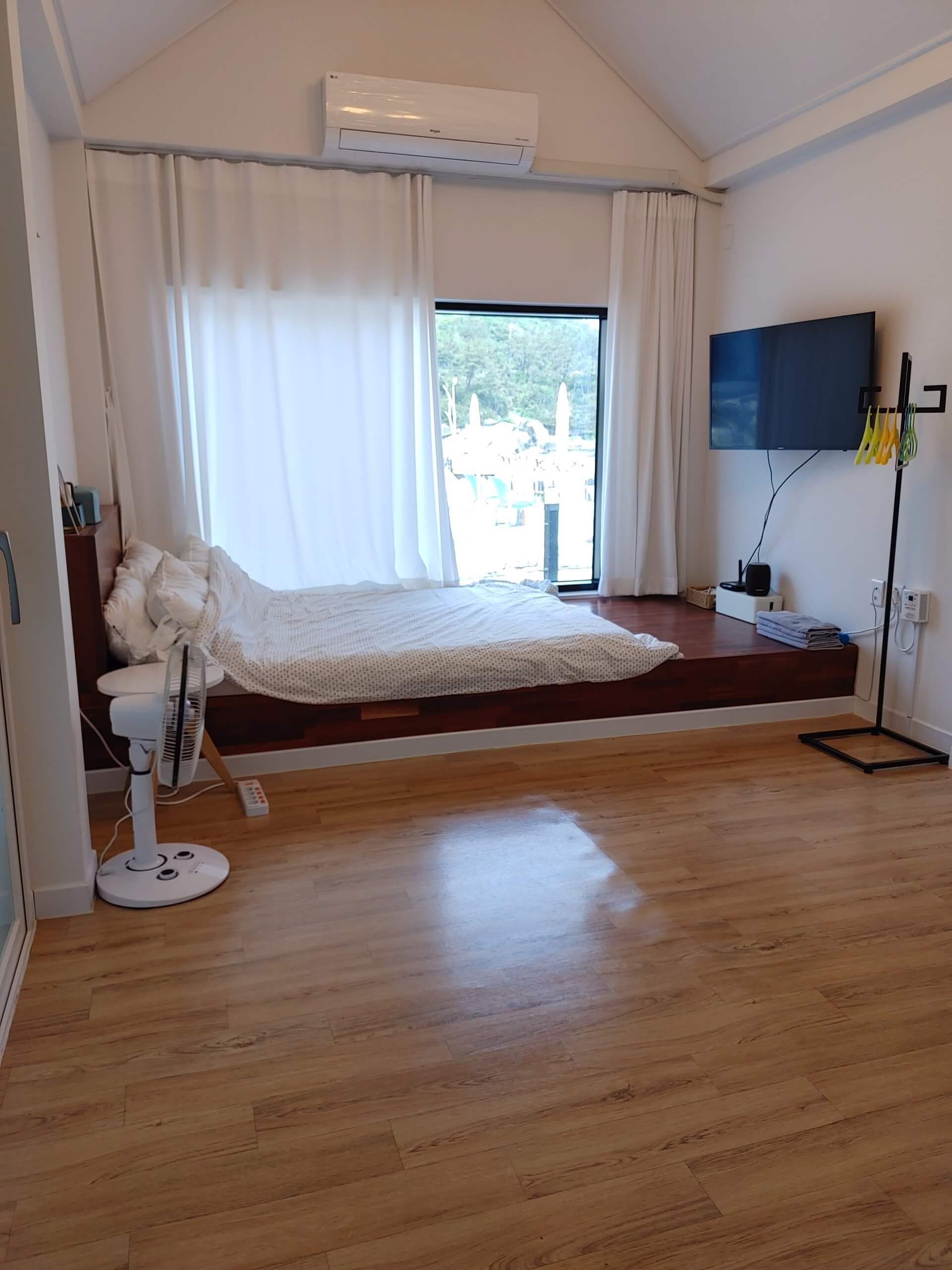 더_카이트21_펜션_카이트B_침대