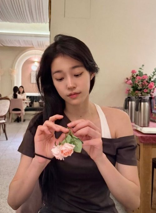 노윤서 워터밤 사복 패션