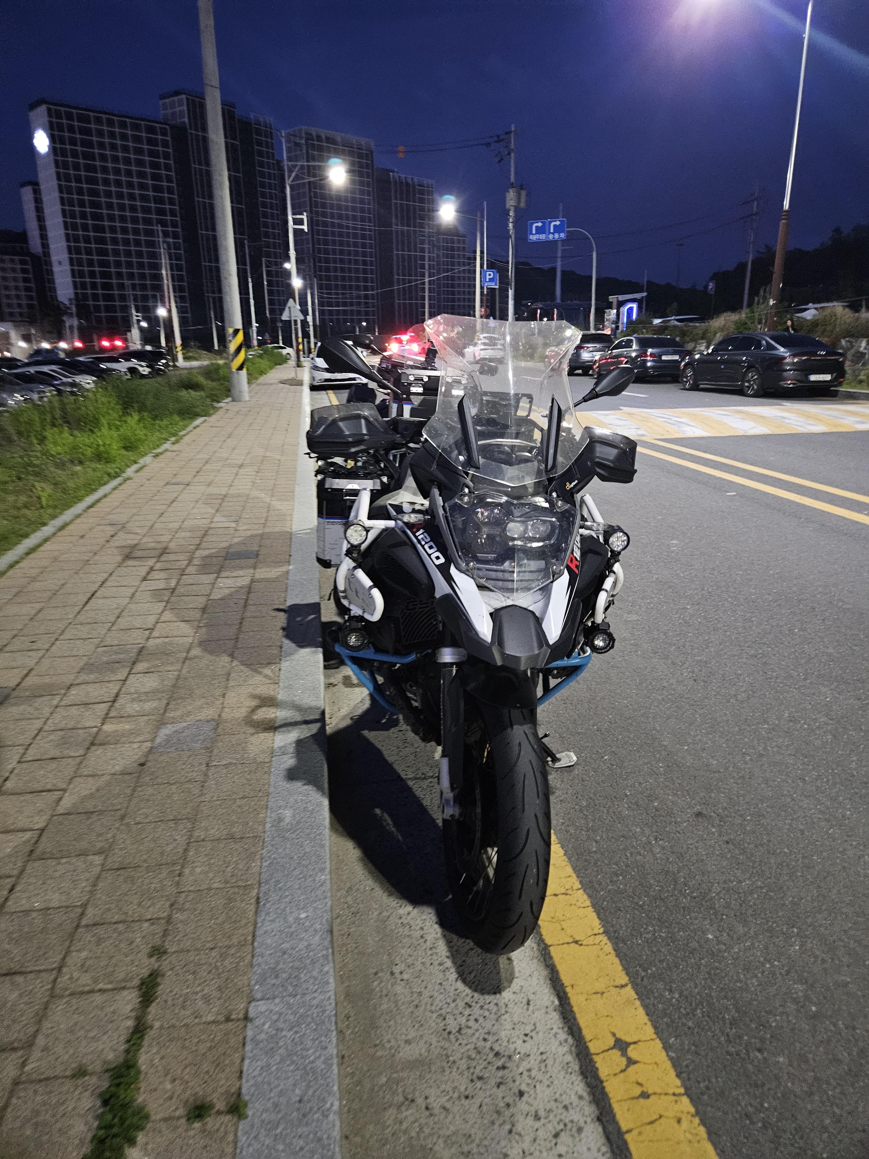 R1200GSA