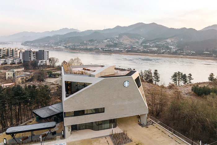 스타벅스 더북한강R점