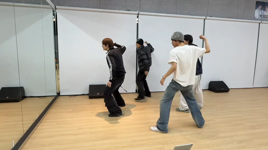 엑소 진짜 팬인 거 같은 남돌 | 인스티즈