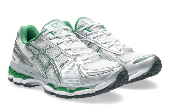 런닝화 추천 아식스 젤 카야노 12.1