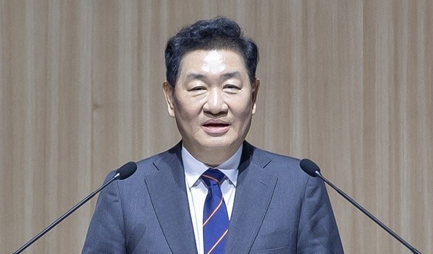 #삼성전자 #한종희부회장 #별세 #심장마비 #SAMSUNGTV #TV산업 #글로벌1위 #DX부문 #비스포크AI #테크리더 #기업인 #경영자 #추모 #삼성가전 #한국기업 #기업경영 #기술혁신 #초격차전략 #IT산업 #가전산업