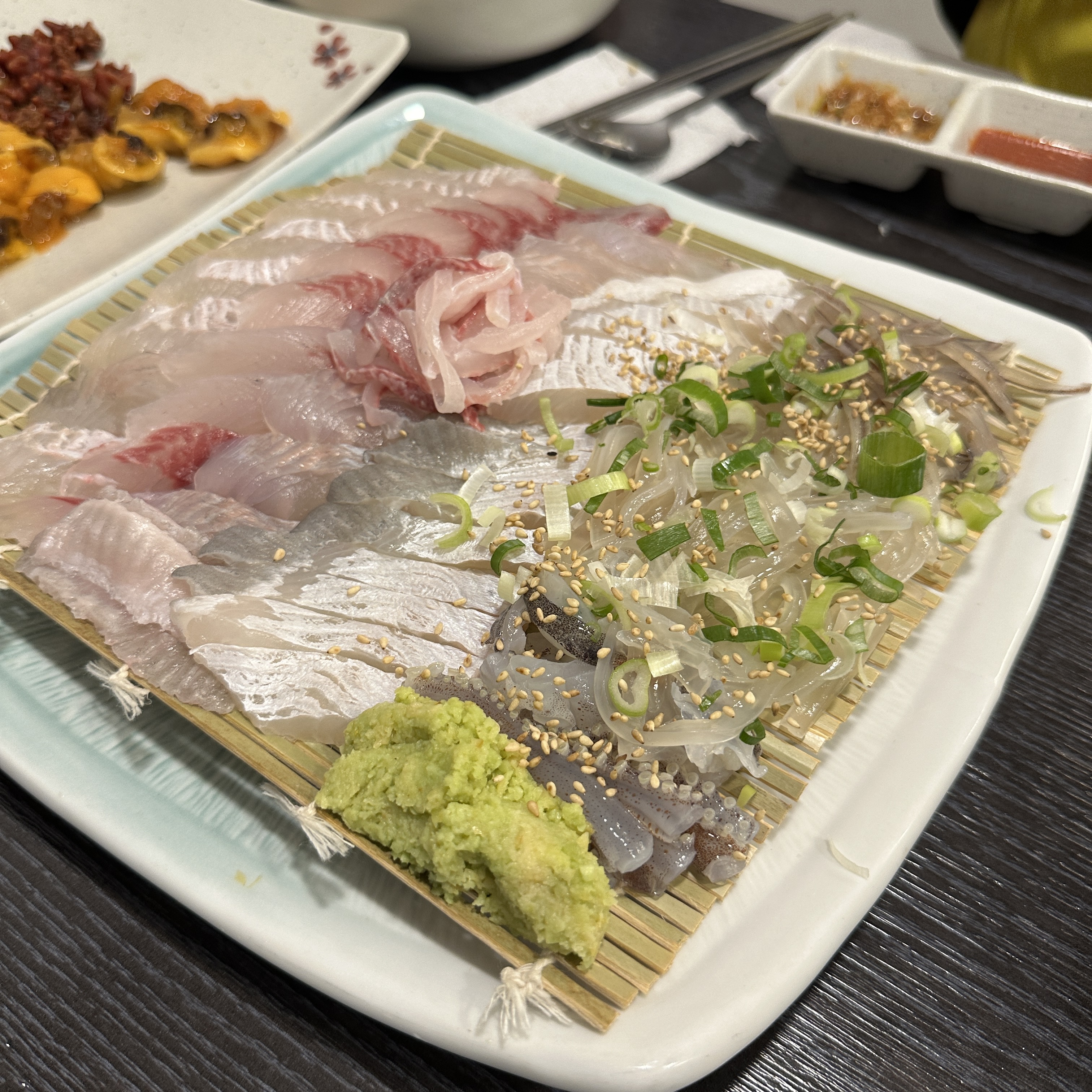 참물회_모듬회_오징어회