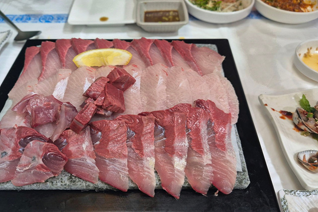 여수 맛집 10곳 현지인추천 여수여행 오동도 향일암