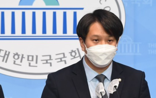 전용기 국회의원 정치 입문