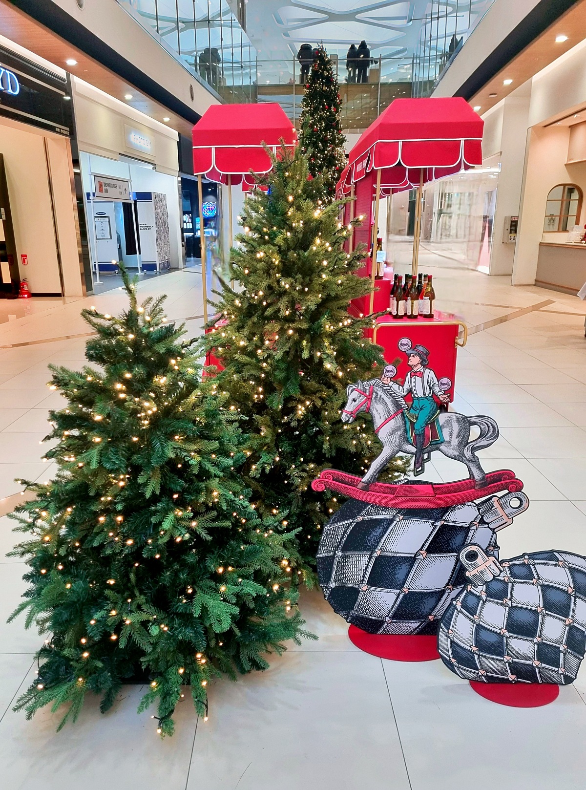 서울 롯데몰&amp;#44; 롯데백화점 김포공항점: 2024 크리스마스 대형 트리&amp;#44; 애슐리퀸즈 예약&amp;#44; 무료 주차 방법