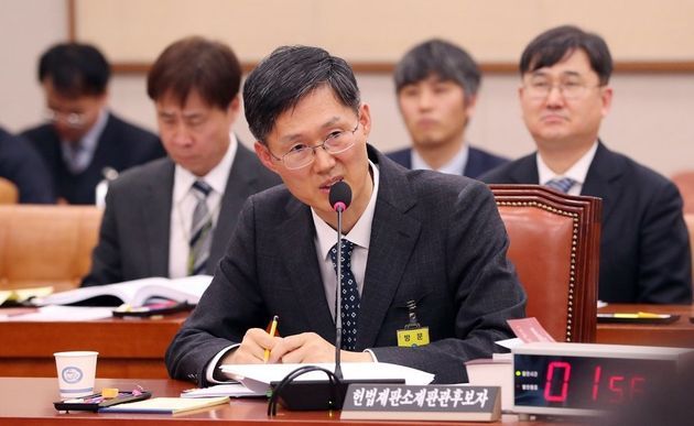 문형배 헌법재판관 헌법재판소장 프로필