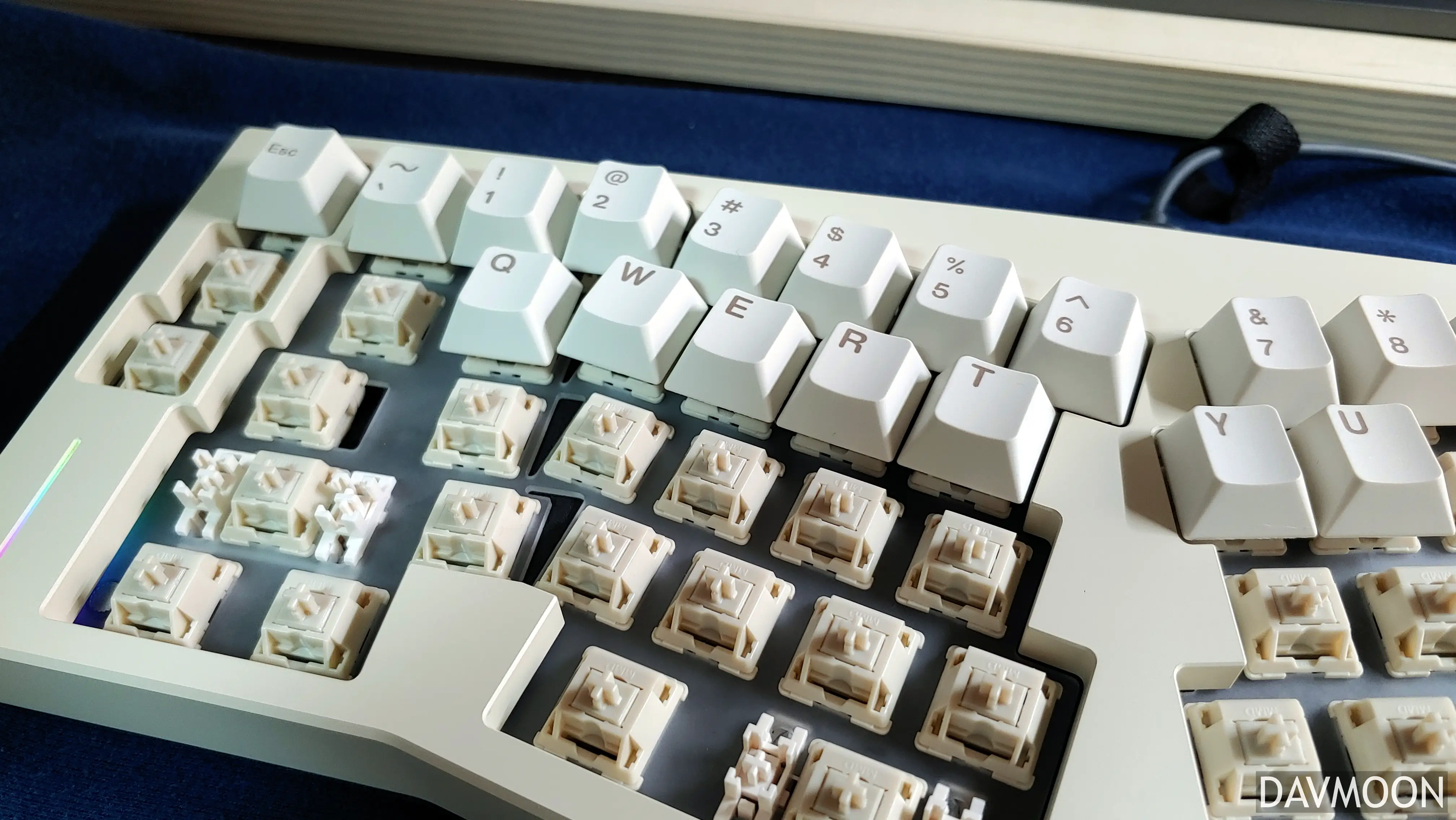 Record alice 키캡 장착