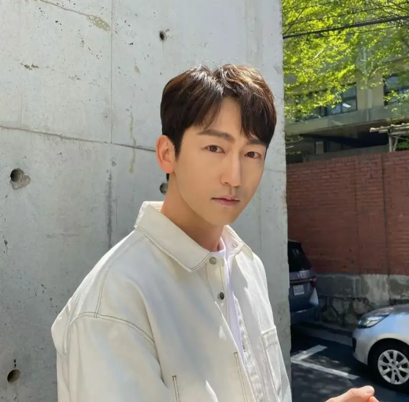 별들에게 물어봐에서 최동훈 역을 맡은 이두석