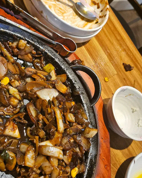 생생정보 대결 맛 대 맛 돌판 한우 짜장 vs 돌판 해물 짬뽕 음식점 위치