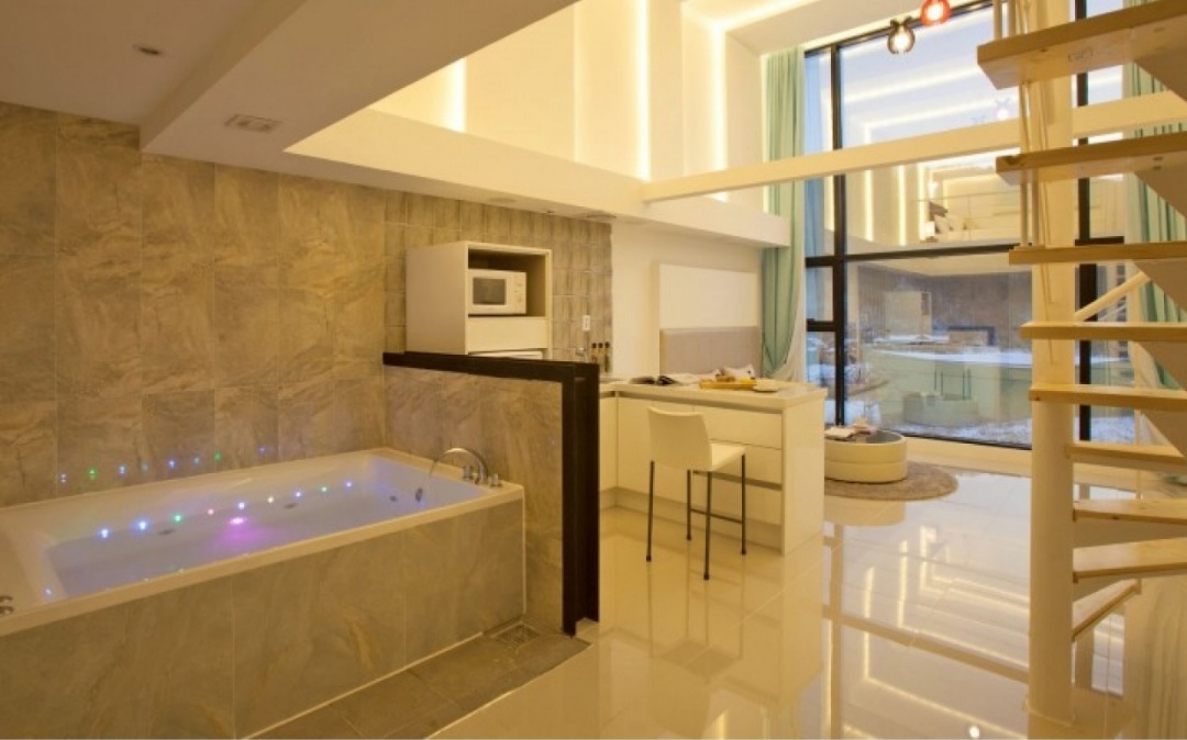 디럭스 4호 스파