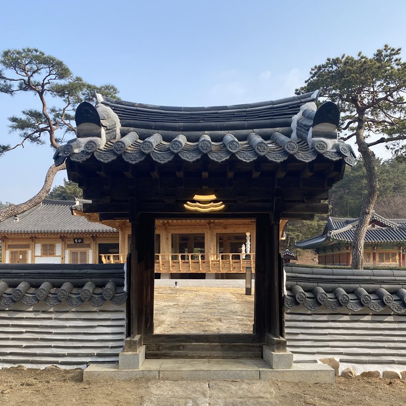 카페-입구