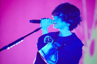 요네즈-켄시-사진