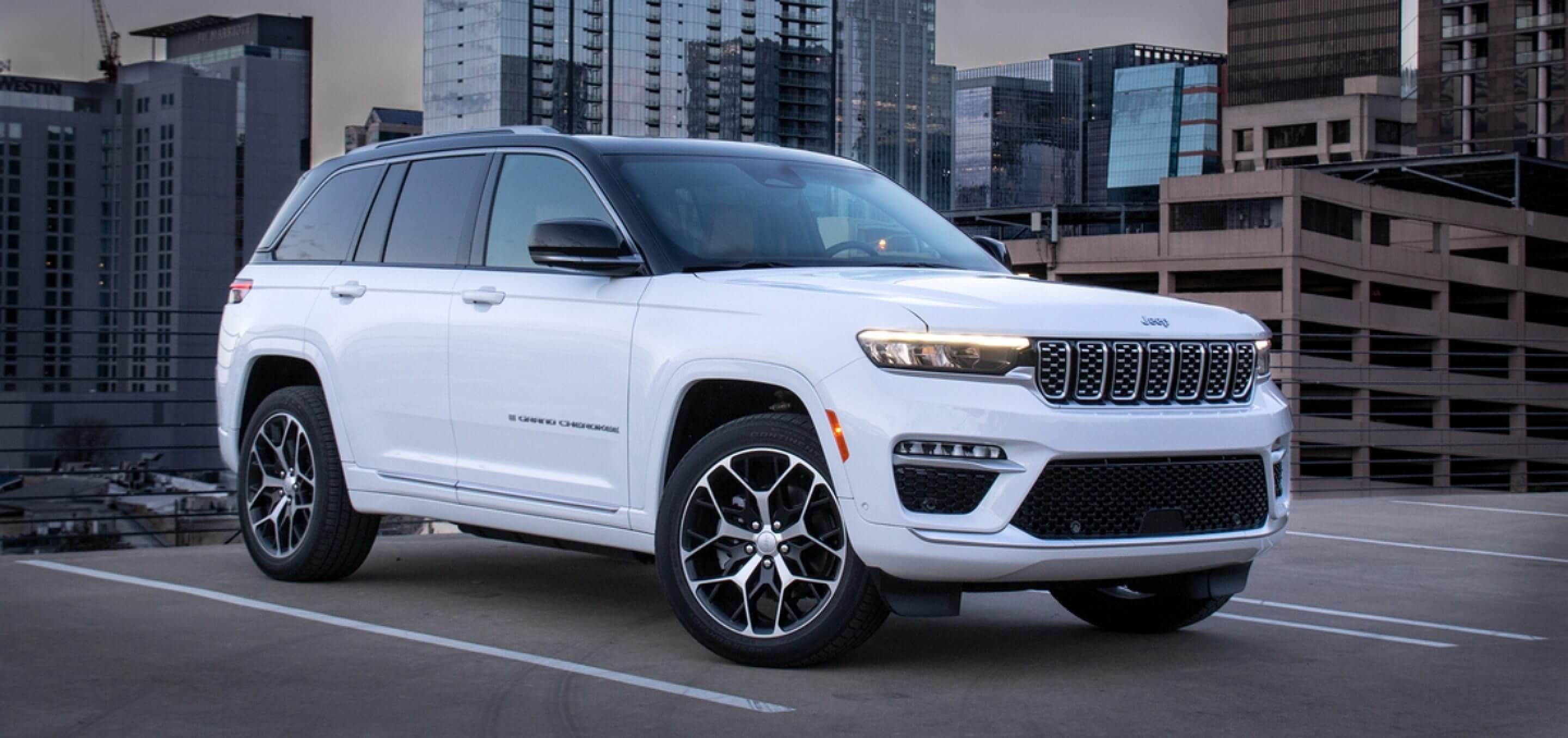 2023-지프-그랜드 체로키