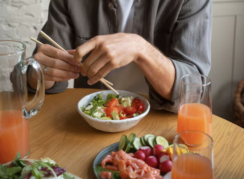 아침 식사의 장점과 거를 때의 영향