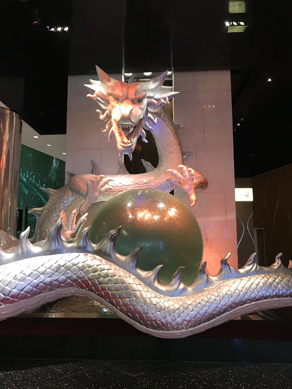 city of dreams 공연장 가는길 
