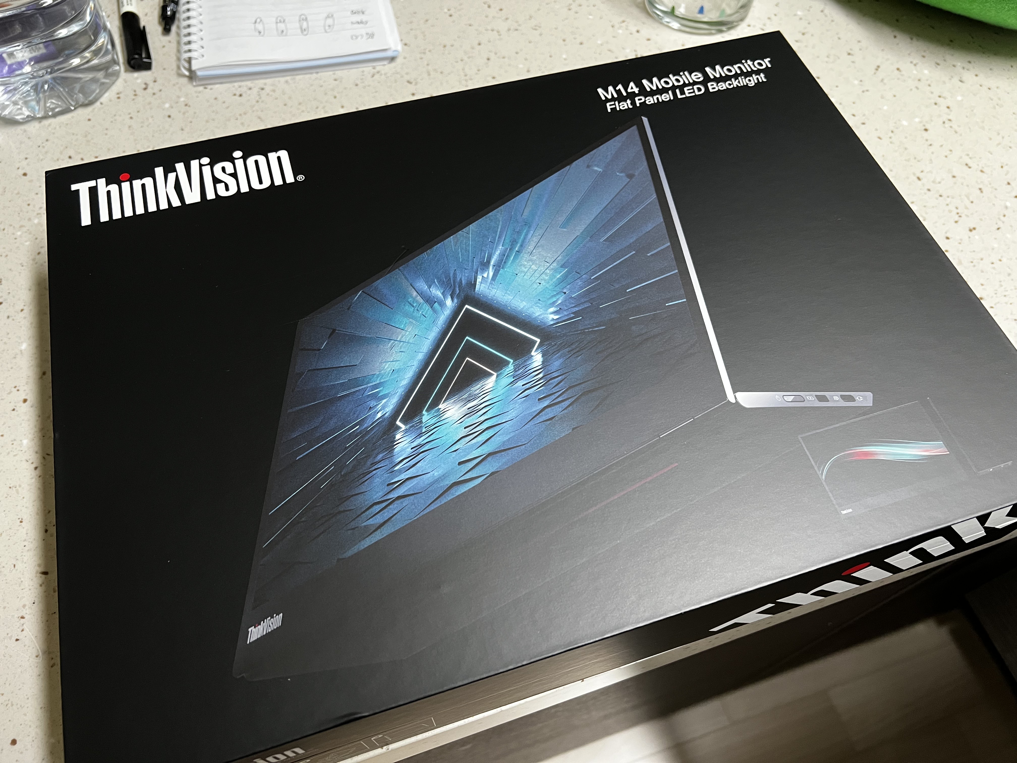 씽크비전 M14 박스 외관