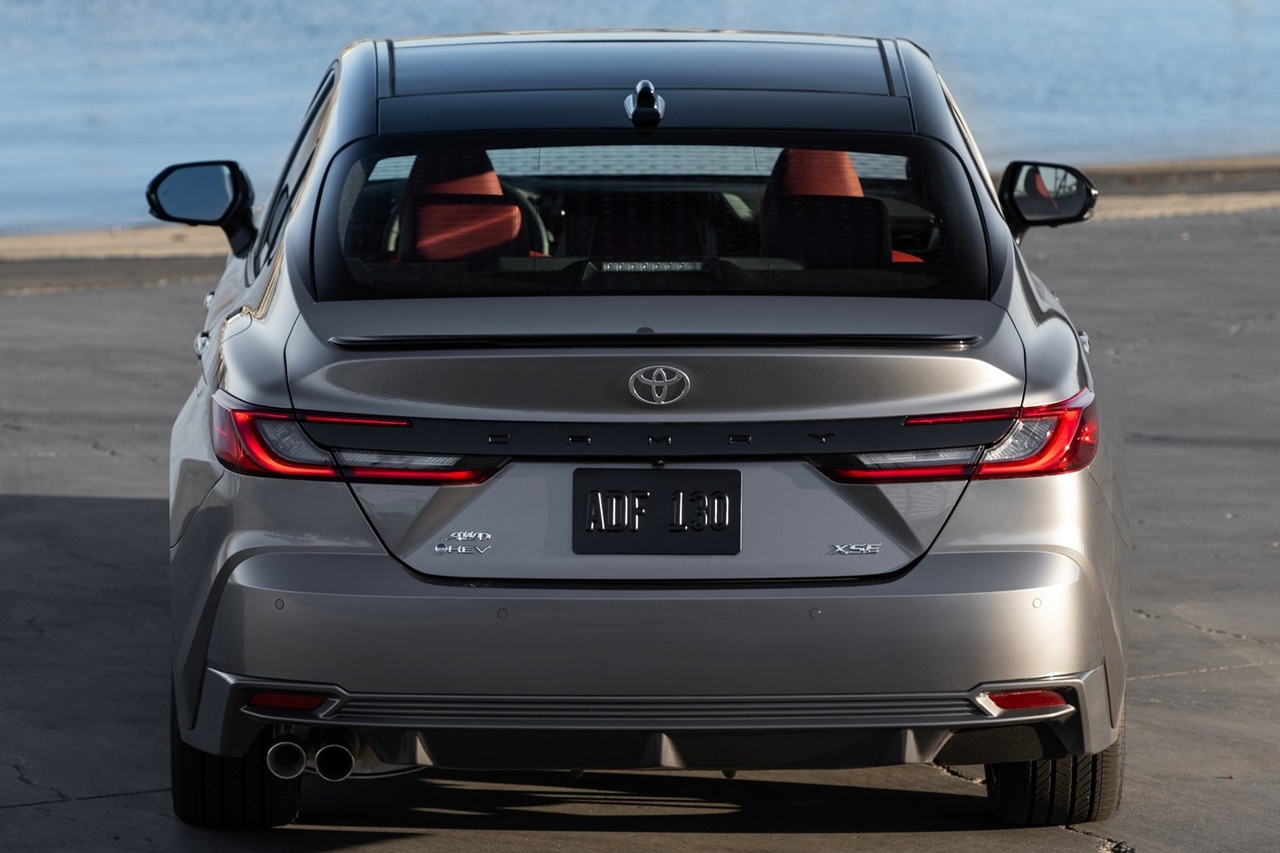 토요타 신형 캠리 풀체인지