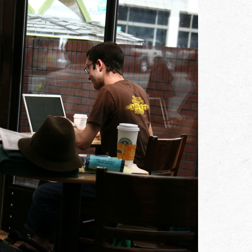 카공족과 일반 고객 간 자리 갈등 이미지